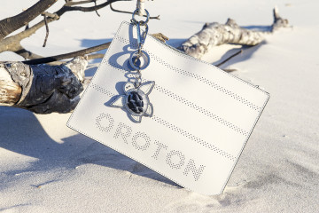 Oroton partners with the Great Barrier Reef Foundation