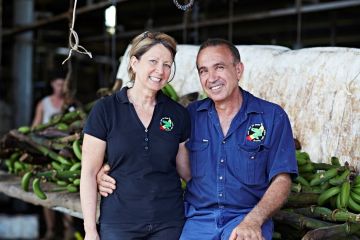 Foundation celebrates 16 years of support from Reef Champion banana growers