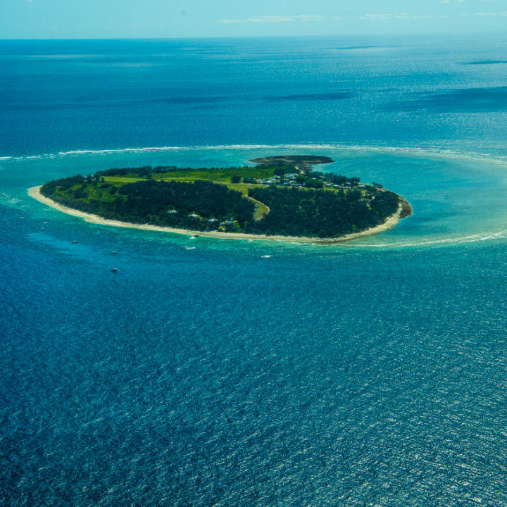 Reef island rescue plan to shore up climate change refuges